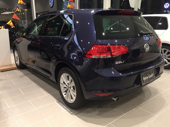 GOLF 紺　後ろ.jpg